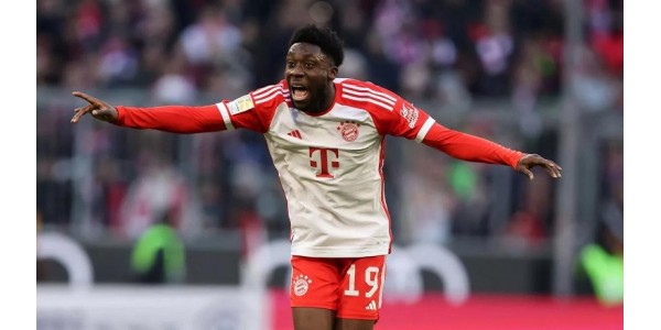 Alphonso Davies sta seriamente considerando la decisione tra due squadre